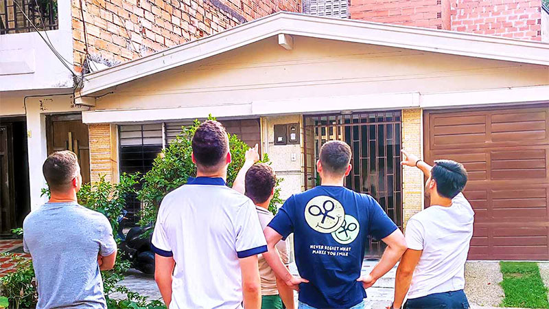 Pablo Escobar Tour in the North of Medellín (Private)